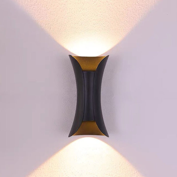 Outdoor Waterproof LED Wall Light – Durable Aluminum Fixture for Garden and Patio 2
