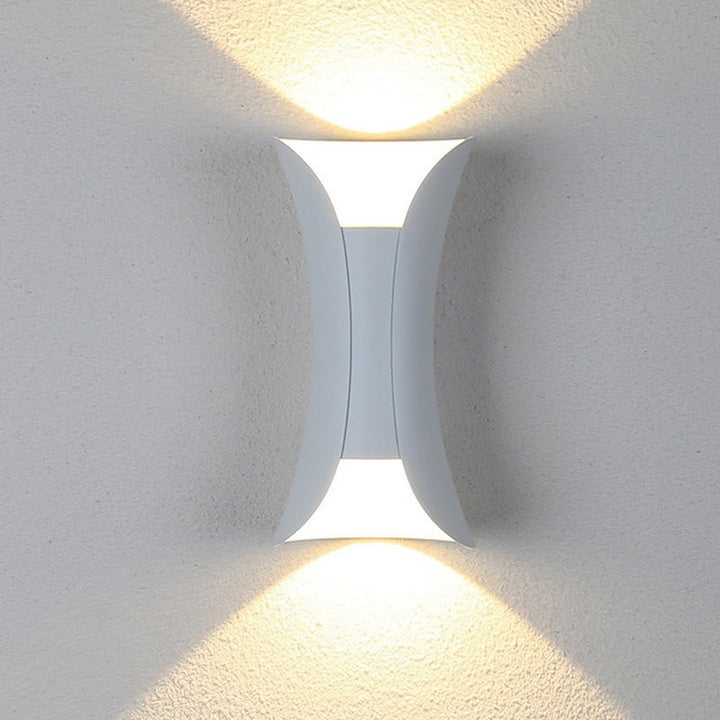 Outdoor Waterproof LED Wall Light – Durable Aluminum Fixture for Garden and Patio 7