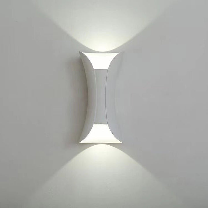 Outdoor Waterproof LED Wall Light – Durable Aluminum Fixture for Garden and Patio 6