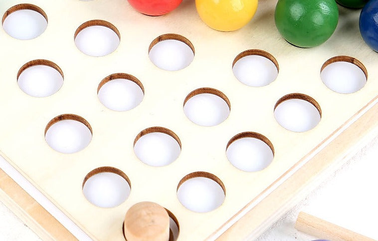 Close-up of the wooden sorting board&