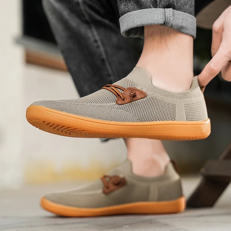 Performance Walking Shoes — Breathable, Cushioned Support for Hard Courts (black 36) - | Zavonix