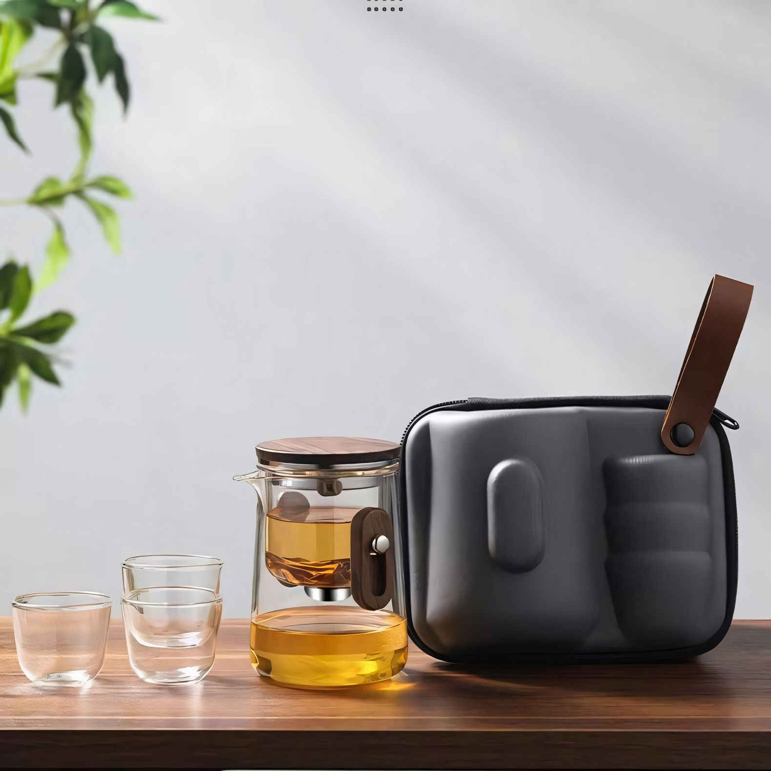 Portable Glass Tea Set with 330ml Teapot and Travel Case – Perfect for On-the-Go Brewing 2