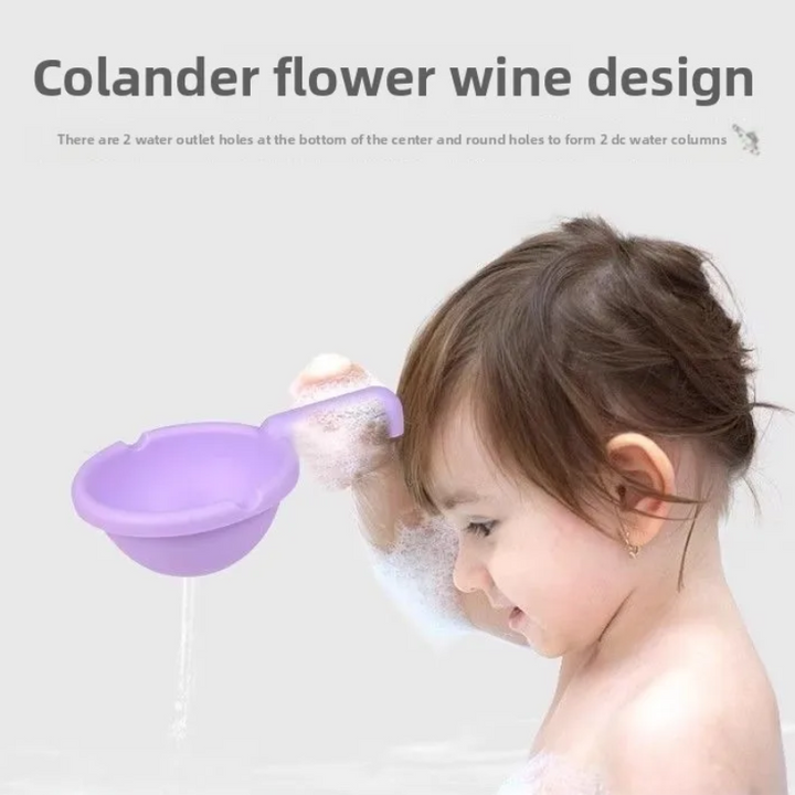 Child pouring water from a purple handled scoop during bath time