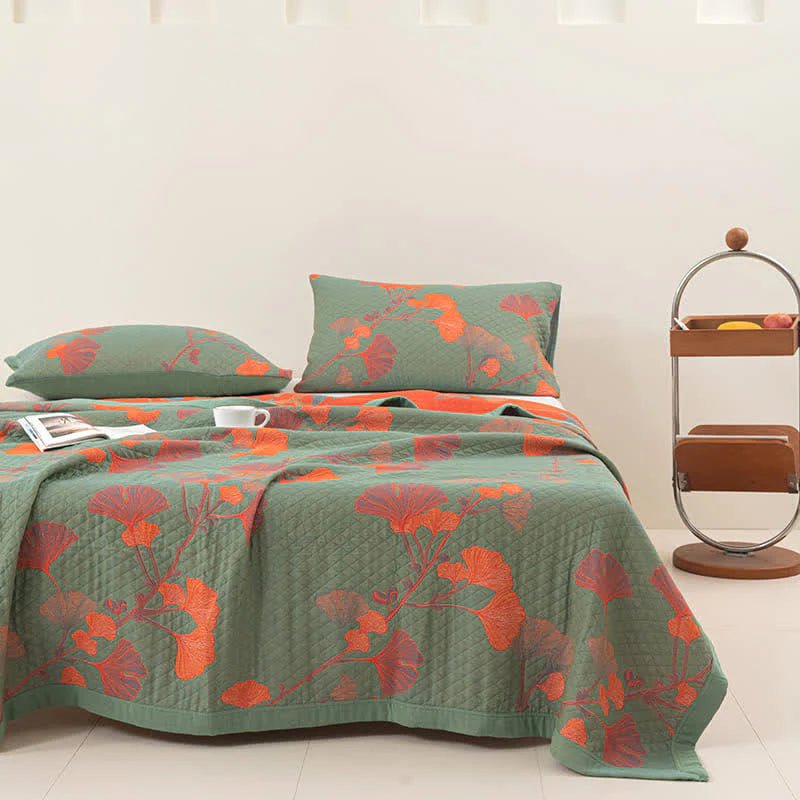 Reversible Botanical Cotton Quilt Bedding Set – Soft and Breathable Design 6