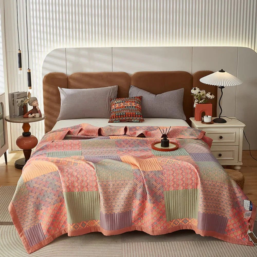 Reversible Cotton Patchwork Quilt – Lightweight and Breathable Design for All Seasons 6