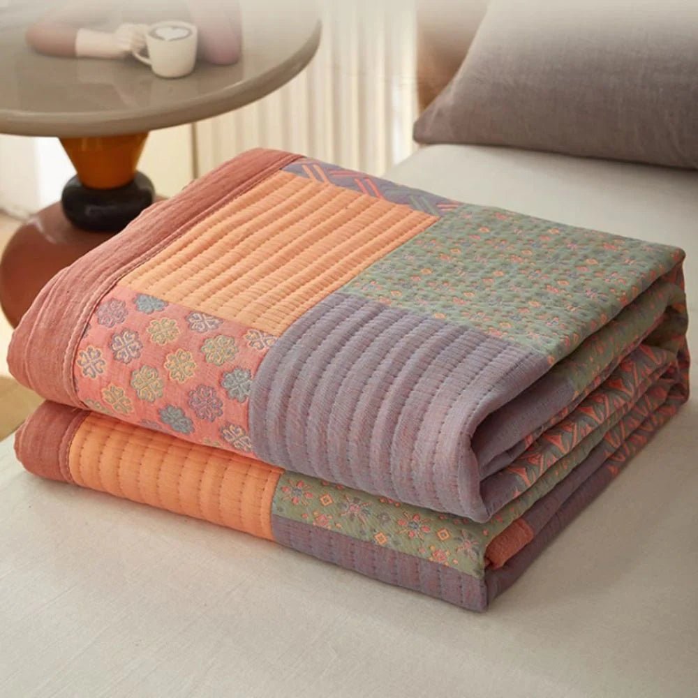 Reversible Cotton Patchwork Quilt – Lightweight and Breathable Design for All Seasons 1