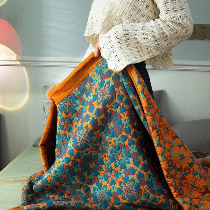 Reversible Organic Cotton Quilt – Six-Layer Breathable Design for All-Season Comfort 2