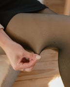 RivoTherm™ UltraFlex — Defy Frost with Legendary Warmth and Sculpted Confidence (Black ) - | Zavonix