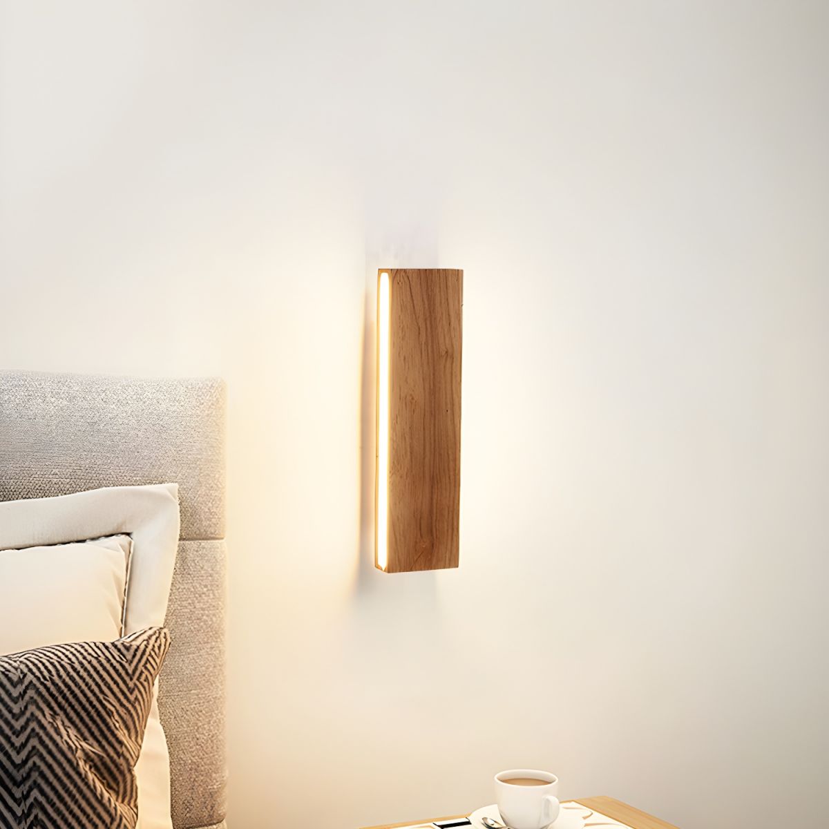 Rotatable Wood LED Wall Light – Modern Wall Sconce with Adjustable Direction for Home Interiors 2