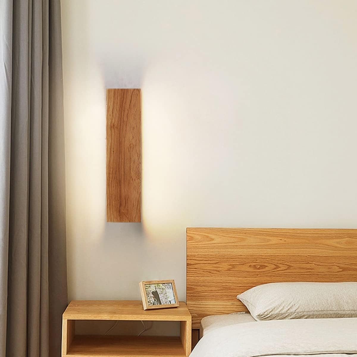 Rotatable Wood LED Wall Light – Modern Wall Sconce with Adjustable Direction for Home Interiors 11