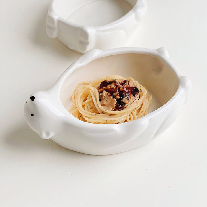 Sculptural Polar Bear Ceramic Dish with Ivory Glaze – Unique Decorative Centerpiece for Fruits and Desserts 7