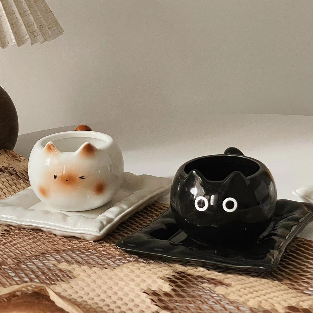 Siamese Cat Inspired Coffee Cup with Ear Handle – Premium Ceramic Drinkware 3