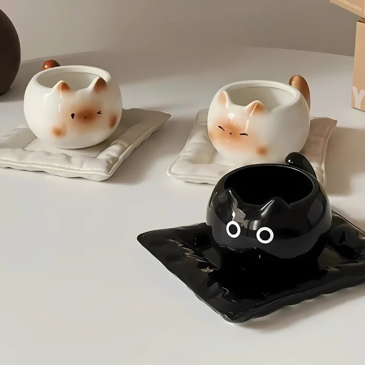 Siamese Cat Inspired Coffee Cup with Ear Handle – Premium Ceramic Drinkware 7