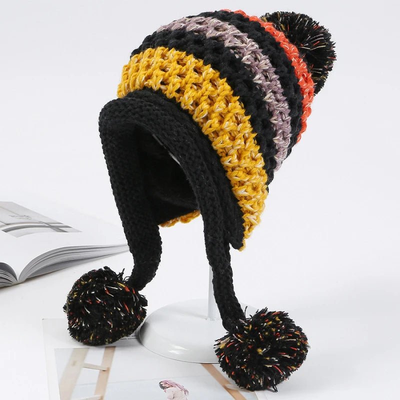Snowy Peaks Knitted Beanie (Black ) - | Zavonix