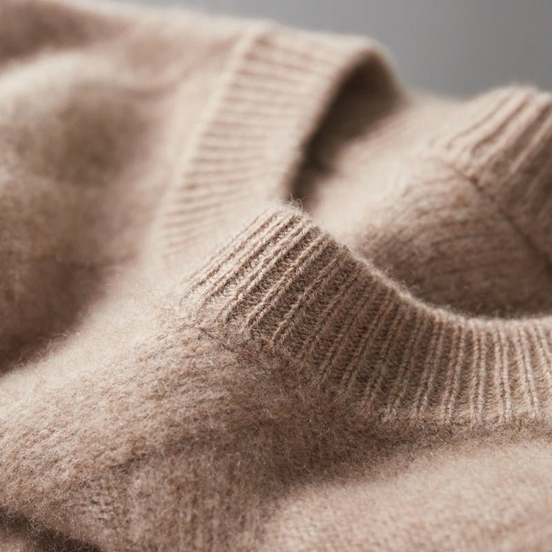 Silvanon — Merino Wool Sweater for Warmth and Comfort (Black S) - | Zavonix
