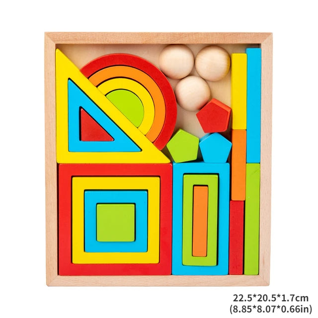 Small wooden stacking set in its tray with 22.5 x 20.5 x 1.7 cm dimensions