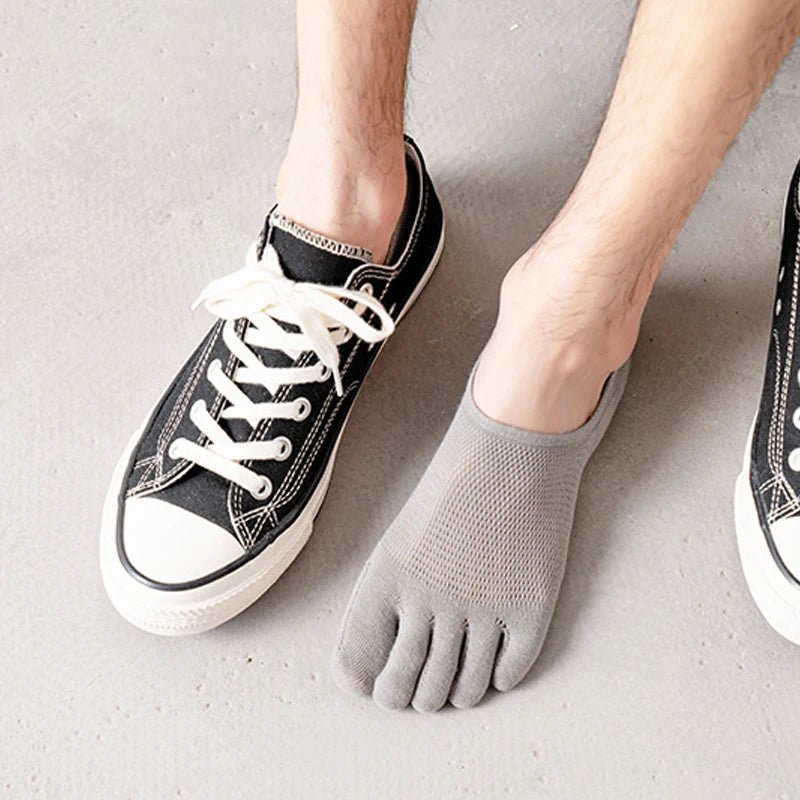 Five - Toe Breathable Socks — Moisture - Wicking Comfort (WHITE ) - | Zavonix