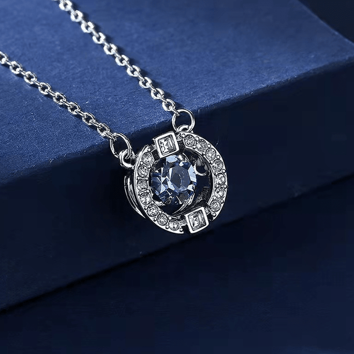 Swaylight Moving Rhinestone Pendant Necklace Product Image 02