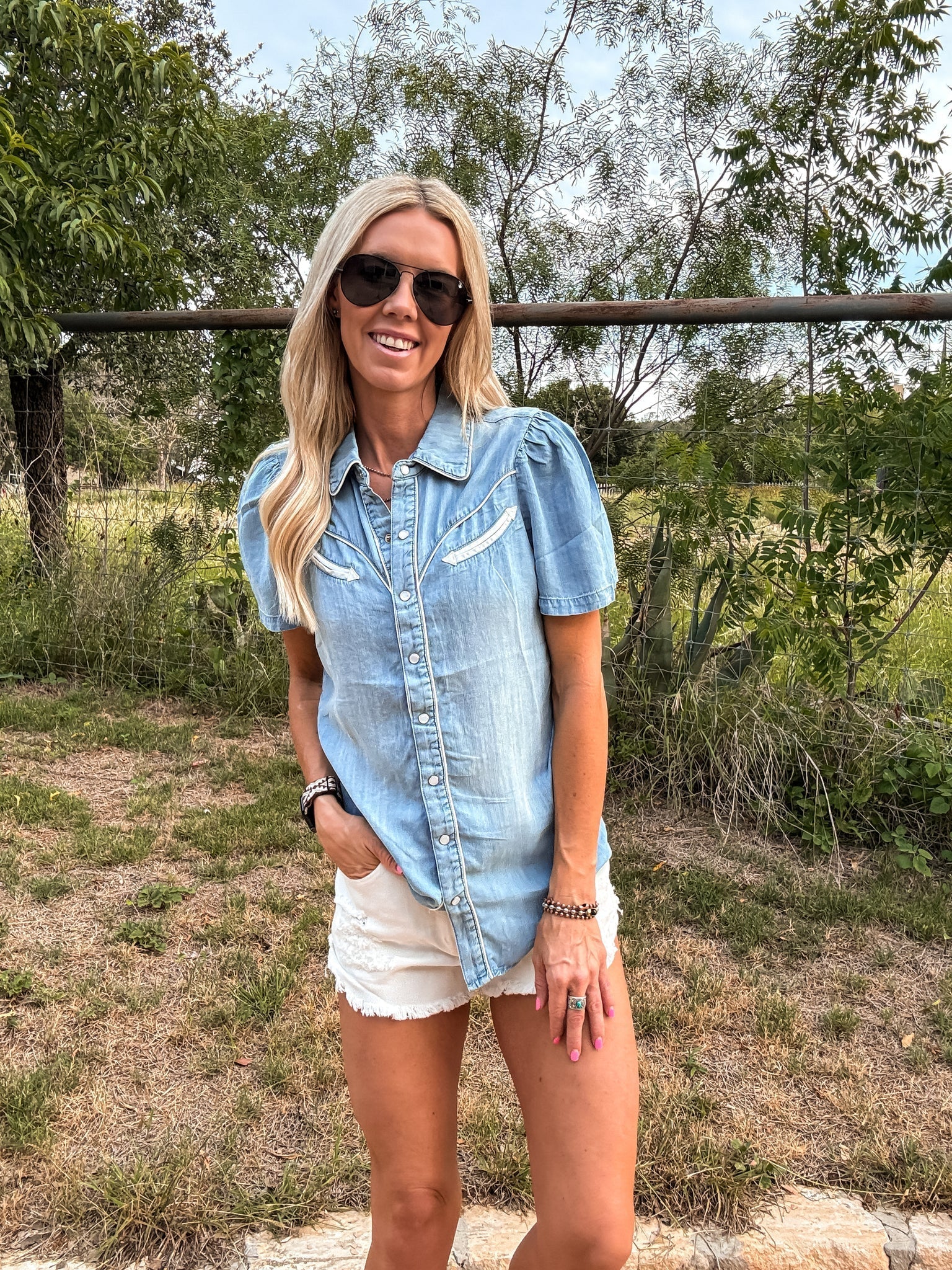 The Bartley Western Snap Shirt (Blue XS) - Tops/Blouses & Shirts | Zavonix