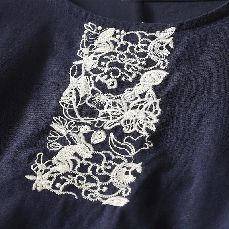 Timeless Elegance Blouse™ — Stay Cool and Captivate Every Room with Vintage Grace (XS ) - | Zavonix