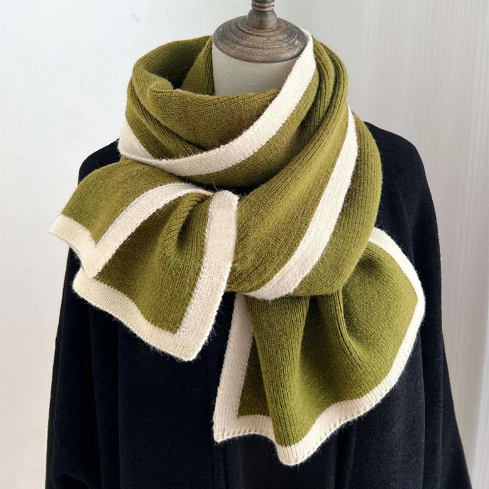"Valentina" Knit Wrap (White ) - | Zavonix
