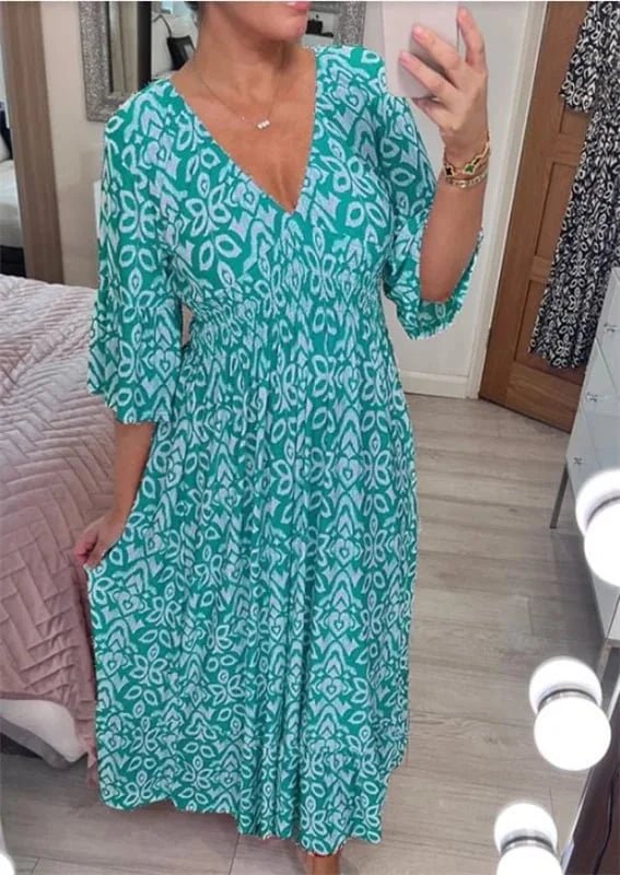 Valora Floral Loose Fit Maxi Dress Product Image 02