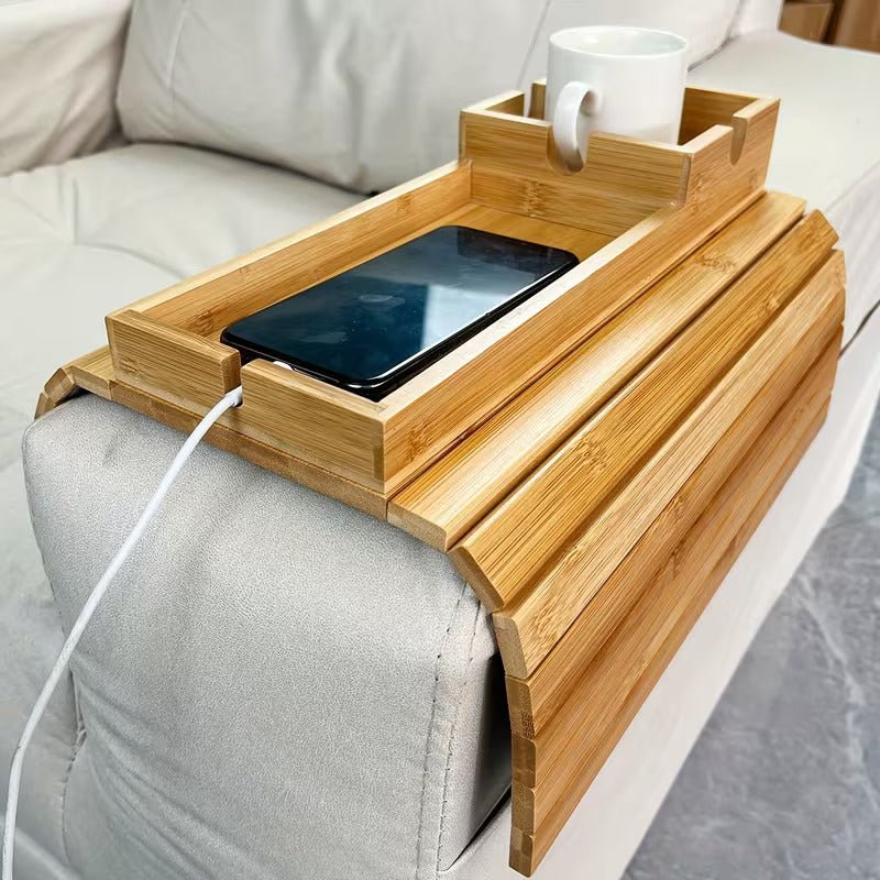Valtrix LoungeTracker™