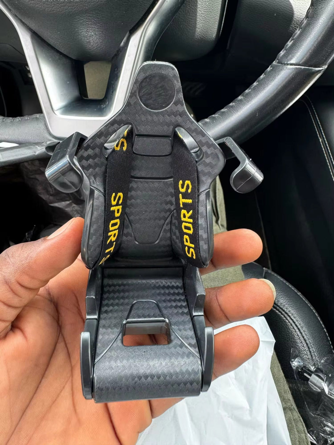 VentLock™ — Drive Stress-Free with a Grip That Never Lets Go