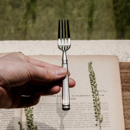 VeroLux Elite Flatware Set – Elegant Design with Durable Construction for Impressive Dining 7