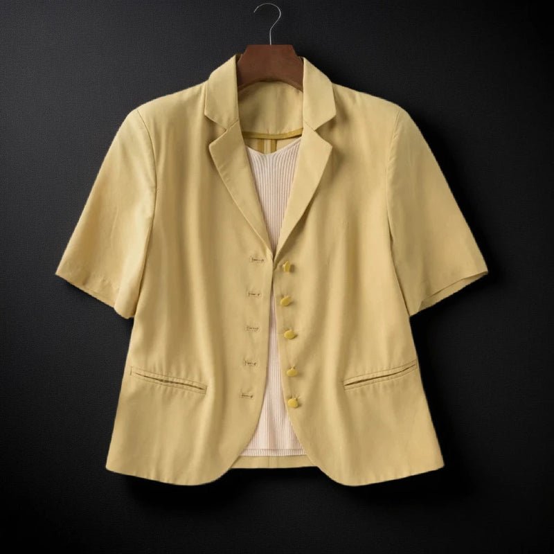 VintageEdge™ — Command Attention with Effortless Style and Unstoppable Confidence (Yellow XS) - | Zavonix