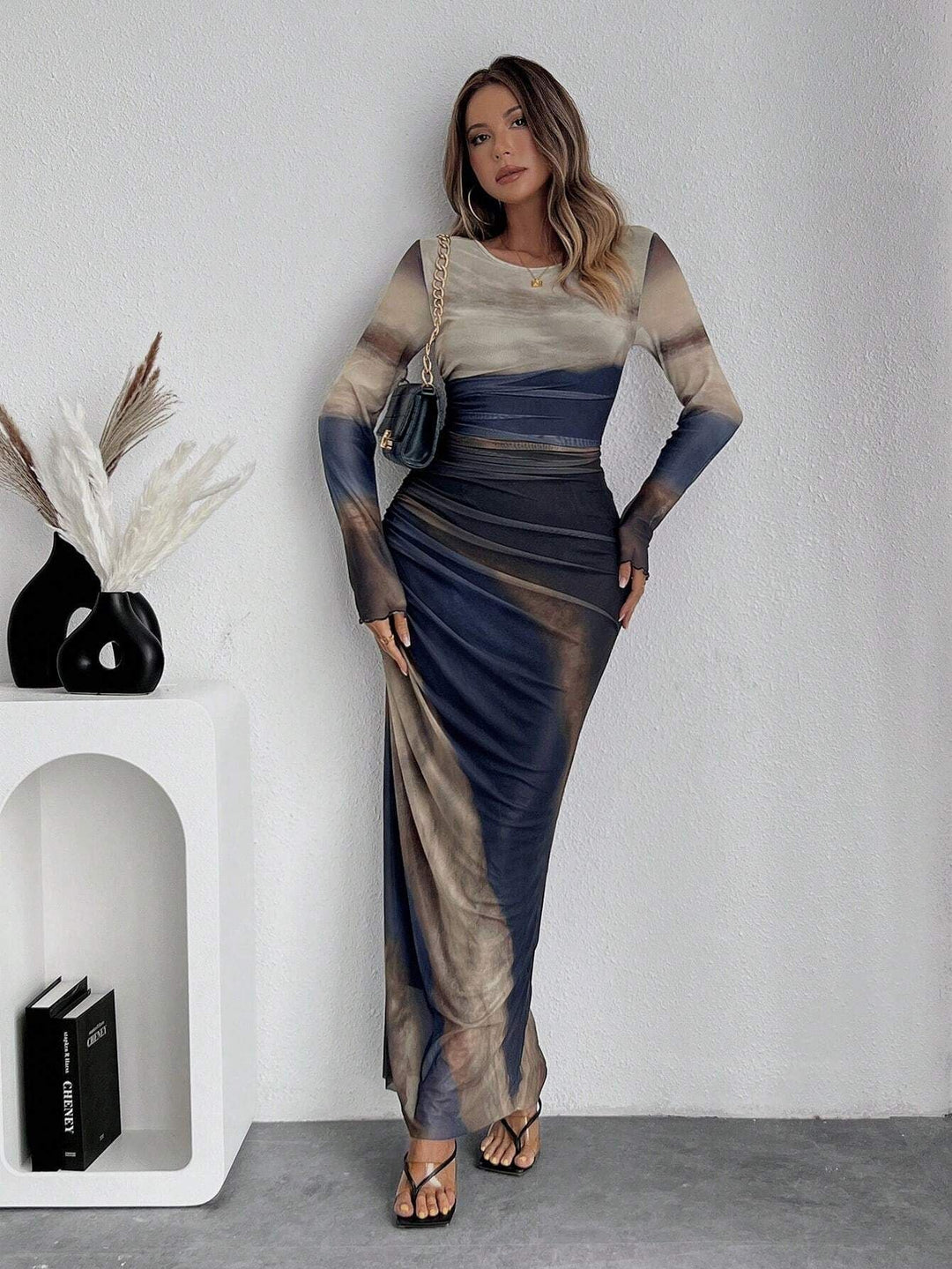 Virea Printed Maxi Dress product image 6