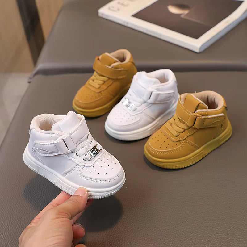 White and khaki kids&