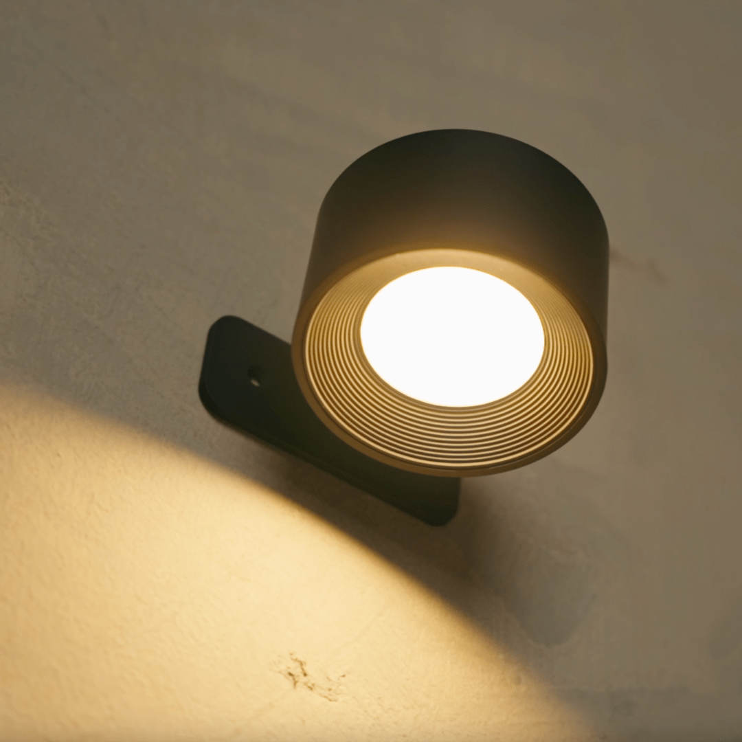 Wireless Wall Lamp | Create a refined atmosphere anywhere in seconds — no cables, no tools required