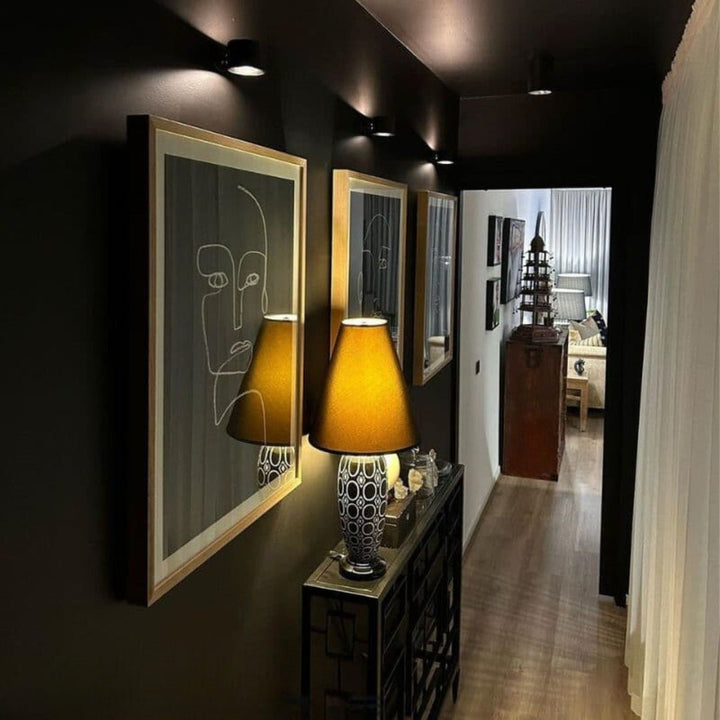 Wireless Wall Lamp | Create a refined atmosphere anywhere in seconds — no cables, no tools required