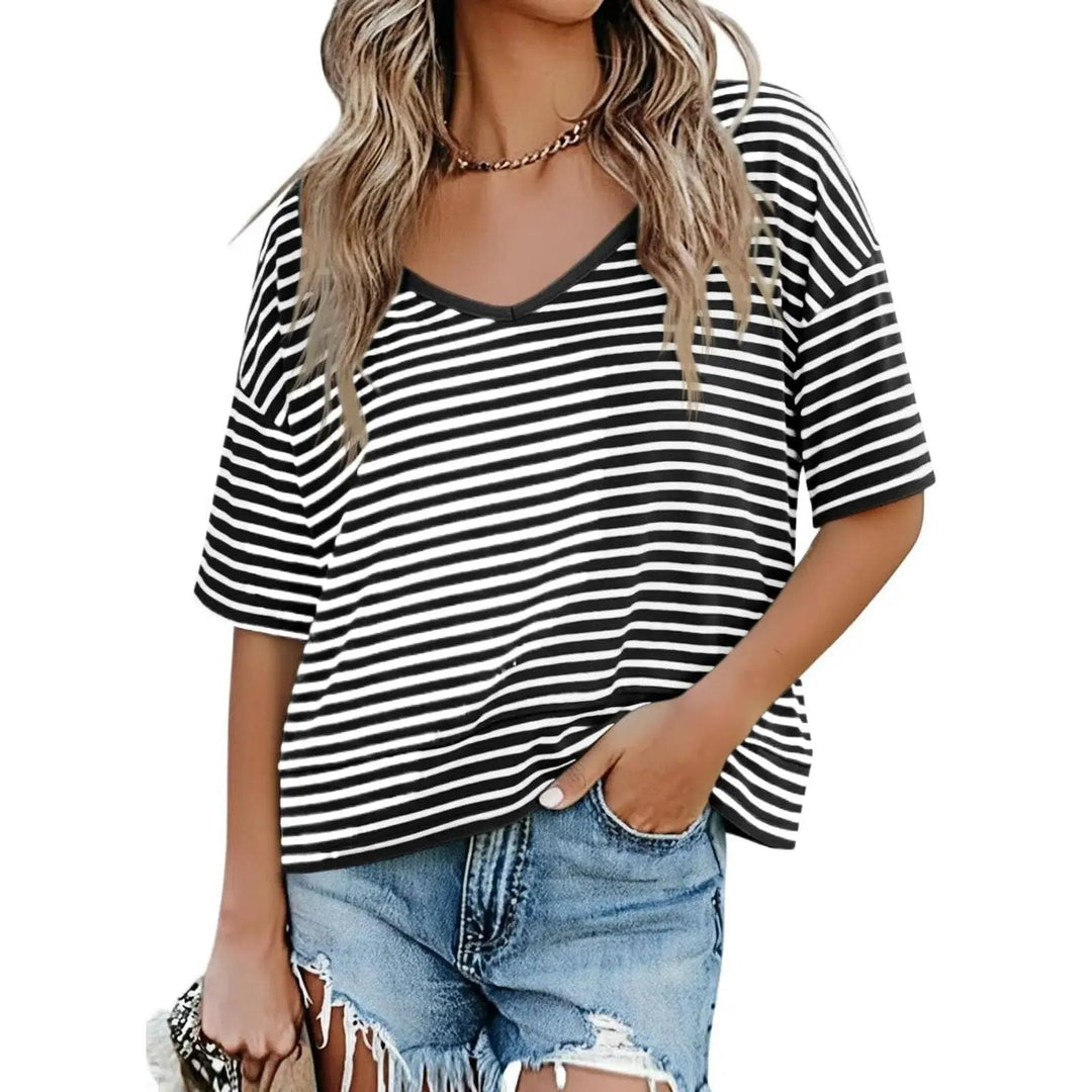Womens Lightweight V Neck Short Sleeve Top Product Image 14
