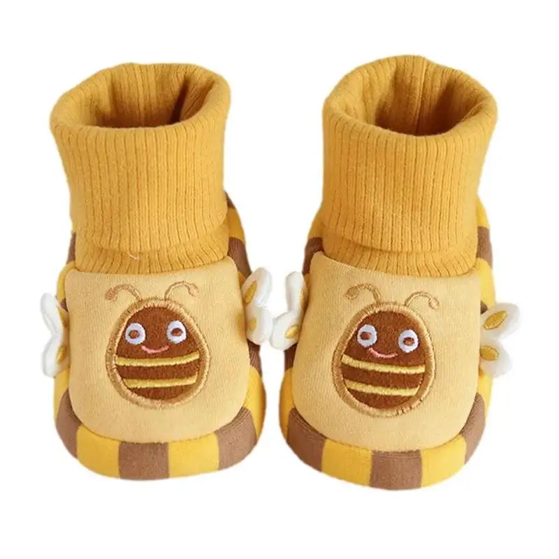 Yellow bee indoor shoes with ribbed cuffs, embroidered faces and wing details